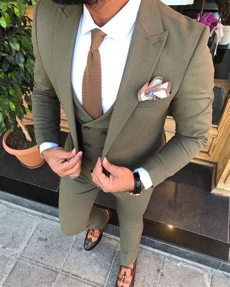 men's khaki suits for wedding.